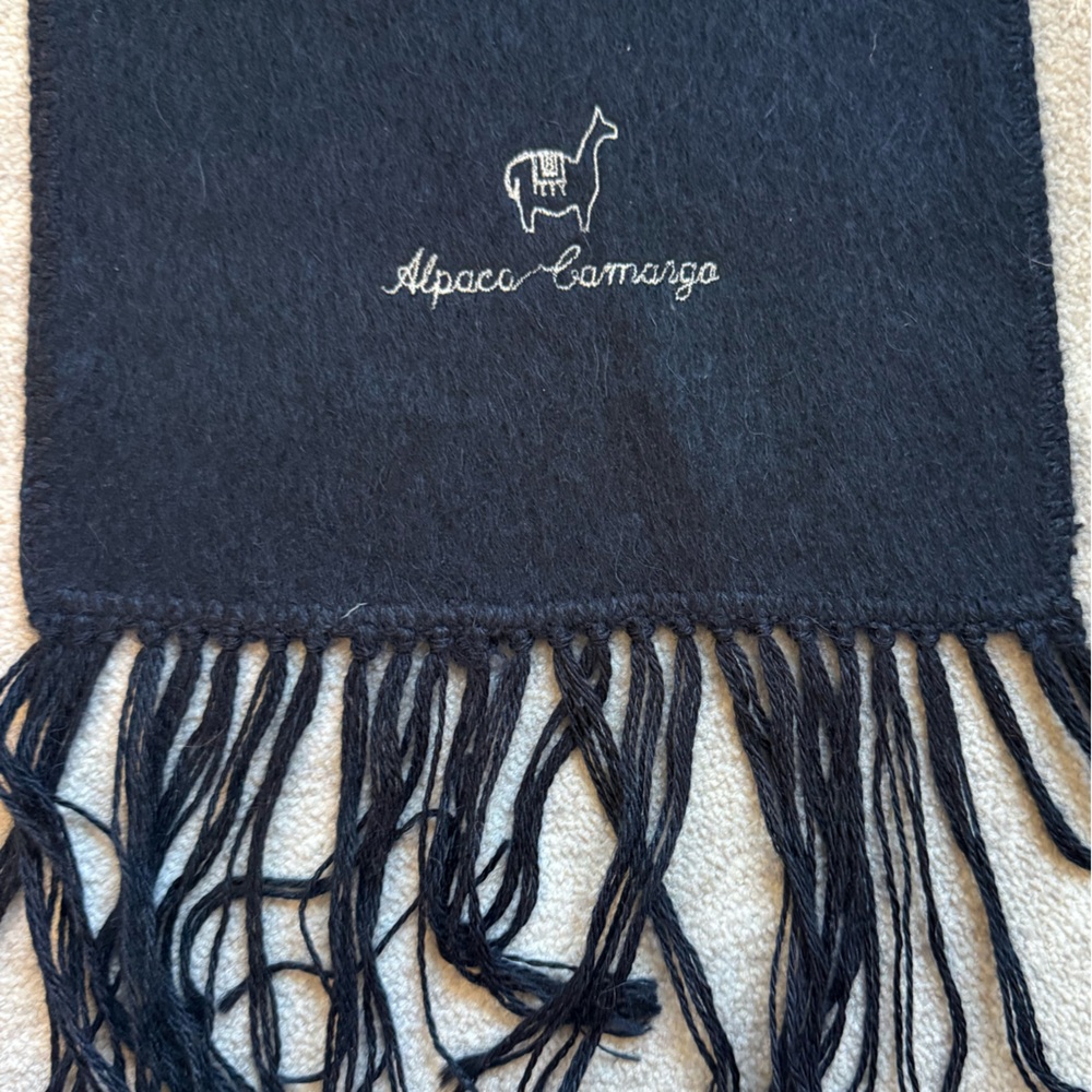 NWOT Classic Black Alpaca Scarf with Fringe (NEW WITHOUT TAGS) - Picture 5 of 5